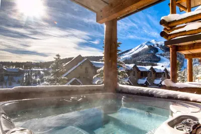 Image de Ski-in / out Saddle Ridge-Club Moonlight Club / Salle Bonus / À côté du Lodge, piscine