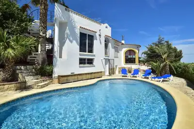 Image de Maison de vacances privée avec Wifi, piscine privée, climatisation, Tv, terrasse, vue panoramique