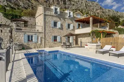 Image de Magnifique maison de vacances avec climatisation, Wifi, piscine privée, Tv, patio et parking