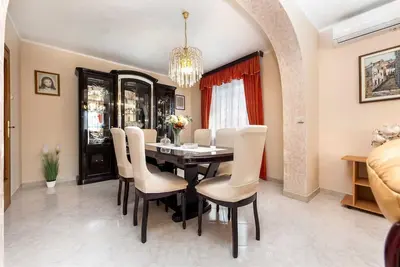 Image de Appartement 3 Chambres Divna
