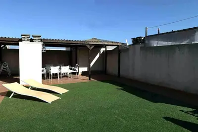 Image de Offre Penthouse Grand Terrasse -PRIVÉE, Climatiseur, Piscines, TRÈS Calme, Wifi