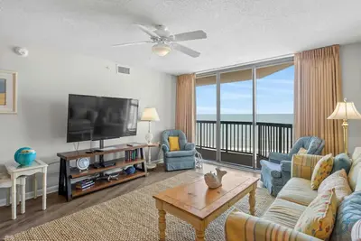 Image de Ocean Bay Club 807-4 Bedroom Luxury Oceanfront Condo