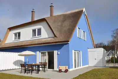 Image de Wiekhus - Maison au toit de chaume Wiekhus sur Breeger Bodden
