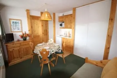 Image de Charmant 2 Pièces Cabine au Cœur des Saisies - Proche Pistes et Commerces