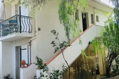 Image de appartement T1 dans Villa(Jardin)Plage à pied