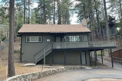 Image de Chalet acceptant les animaux de compagnie, promenade Ă Zephyr Cove (Nvh1001)