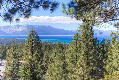 Image de Luxury Lake View at Heavenly, Bbq, Hot Tub, Fireplace, Bbq, Deck (Hch1221)