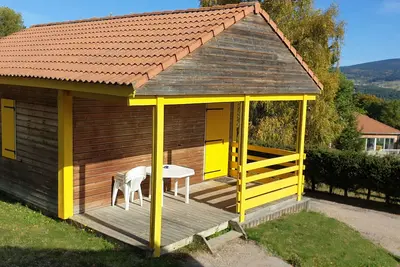 Image de Chalet, vue panoram, entièrement équipé, terrasse privative, piscine couverte. .