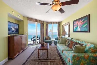 Image de Magnifique Condo Oceanfront 3 chambres, Bahama Sands 809!