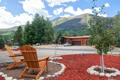 Image de Frisco Mountain View Flat, près de Vail, Breck & Lake Dillon w / garage. Animaux ok :)