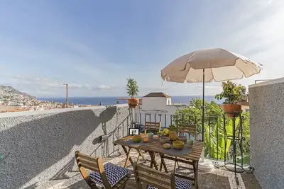 Arrifes I, vue fantastique sur la baie de Funchal.