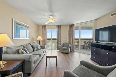 Image de Luxe Condo 3 Chambres / 3 Salles de Bain Près de la Plage, Tilghman 1418
