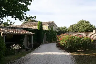 Image de Mas de caractère en campagne Gardoise / Proche Uzès et Pont du Gard