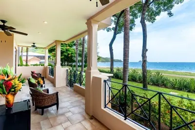 Image de Directement sur la plage! ! Appartement en bord de mer Playa Hermosa Sol Y Mar 1c