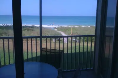 Image de Front de mer, Covert Ii Condominium