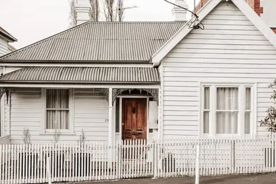 Image de Artstay Hobart: maison de ville du centre-ville datant des années 1890