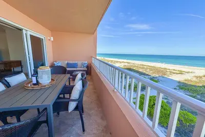 Image de Sur La Plage! ! ! Tarifs TRÈS RÉDUITS Pour L'Automne RÉSERVEZ DÈS Maintenant! !
