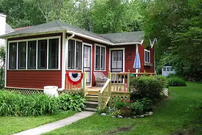 Image de Adorable Cottage Lune de Miel au bord du lac