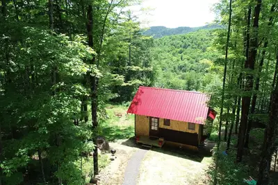 Image de Adorable Nouvelle Cabine Avec Une Vue Sur La Montagne Incroyable