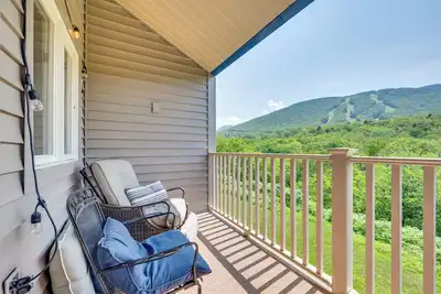 Image de Condo Lincoln avec balcon et vues sur la montagne + avantages