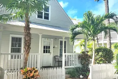 Image de Sea Breeze Cottage à Truman Annex Location! Emplacement! Emplacement!
