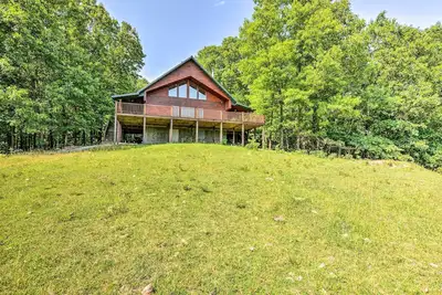 Image de Nouveau! Log Cabin w / sentiers de Vtt - 5 minutes Ă Grand Lake