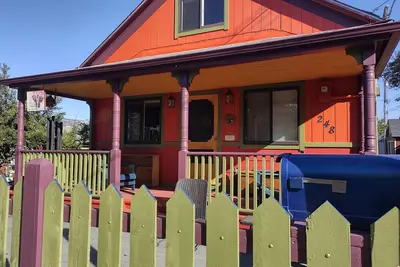 Image de Un espace charmant à côté de tout, marchez n'importe où!
