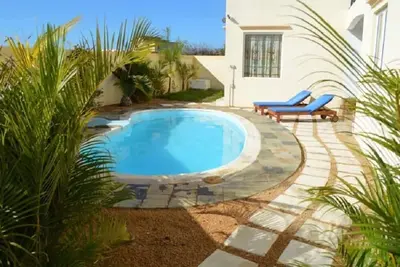 Image de Magnifique villa + piscine privée, abrité des regards externs, pres de la plage