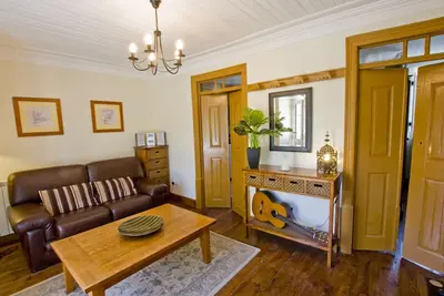 Image de Appartement 2: Appartement de 4 pièces de style traditionnel et rustique