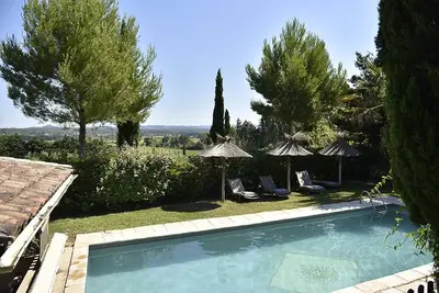 Image de Propriété privée en Provence, entre Arles, les Alpilles et la Camargue