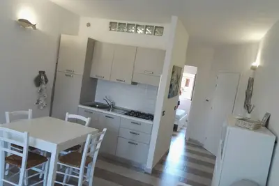 Appartement à 250 mètres de la mer entièrement rénové avec jardin privé