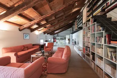 Image de Magnifique appartement dans la maison d'hôtes de Villa Valmarana avec des fresques de Tiepolo