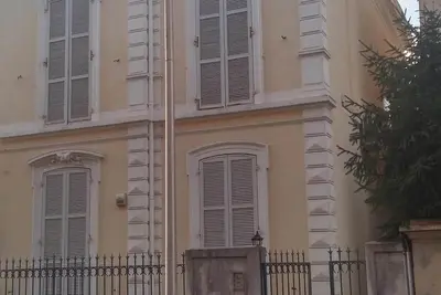 Image de Camelia belle villa de 1880 Ă 4 minutes Ă pied de la mer