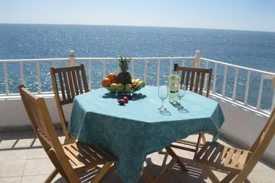 Image de Appartement romantique en bord de mer, dans un charmant village de pêche