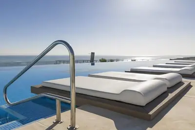 Luxueux appartement en penthouse en bord de mer à l'infini Vue