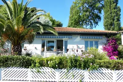 Image de Beau T4 3* cosy, calme, confortable -Terrasse vue montagnes-Proche plage - Wifi