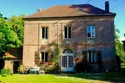 Image de Maison spacieuse dans un endroit tranquille - Idéal pour les groupes et les familles