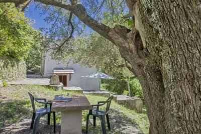 Image de Petite Maison pour les vacances en pleine nature.