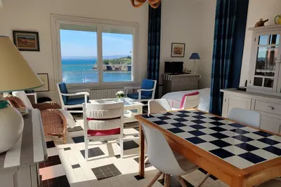 Image de Exceptionnel! Appartement vue imprenable sur la baie, accès proche de la plage