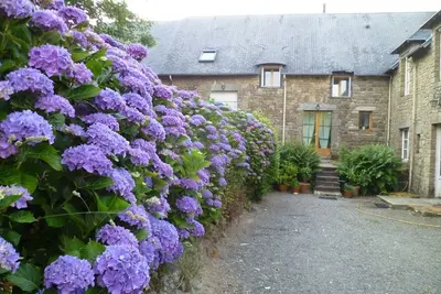Image de Gîte, Mt St Michel (30'), Carnaval de Granville (15')