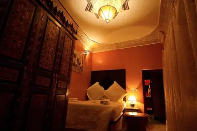 Image de Chambre Double Riad Layalina Fes : Piscine, Vue 360° & Parking Sécurisé Gratuit