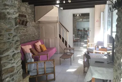 Image de Maison confortable Ă 2 pas de la plage et des commerces