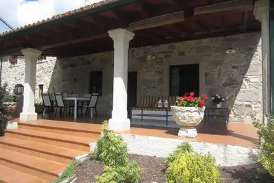 Image de Maison dans un endroit rustique, propre pour le repos