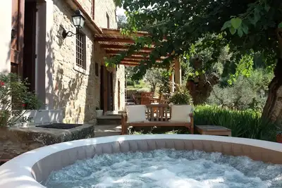 Image de Maison de campagne - Maison de campagne idéalement situé en face des collines du Chianti