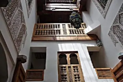 Image de Dar Sghira  Petite maison de caractère au cœur de la médina de Fés. Rénovée 2019