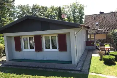 Image de Maison de vacances indépendante de 80 m² habitables. pour max. 5 pers. Cuisine, salle de bain, 2 chambres