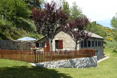Image de Super GÎTE en pleine campagne ardéchoise, lac à 7 kms, 8 Personnes