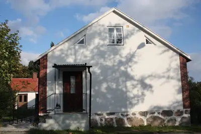 Image de Charmante maison ancienne dans le paradis d'été Österlen