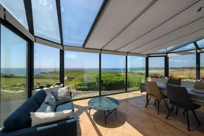 Image de Maison bretonne avec rare vue à 180 ° sur mer à - de 100m, calme