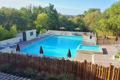 Image de Gite 8 - La clé des champs grande terrasse, belle vue, piscine, animations l'été